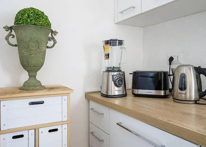 A Due Passi Da Mare Semesterbostad *